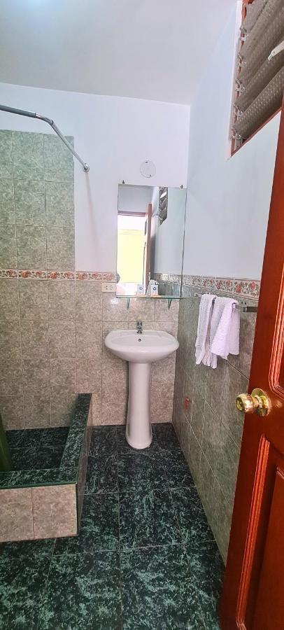 Fiesta Inn San Borja Куско Екстериор снимка